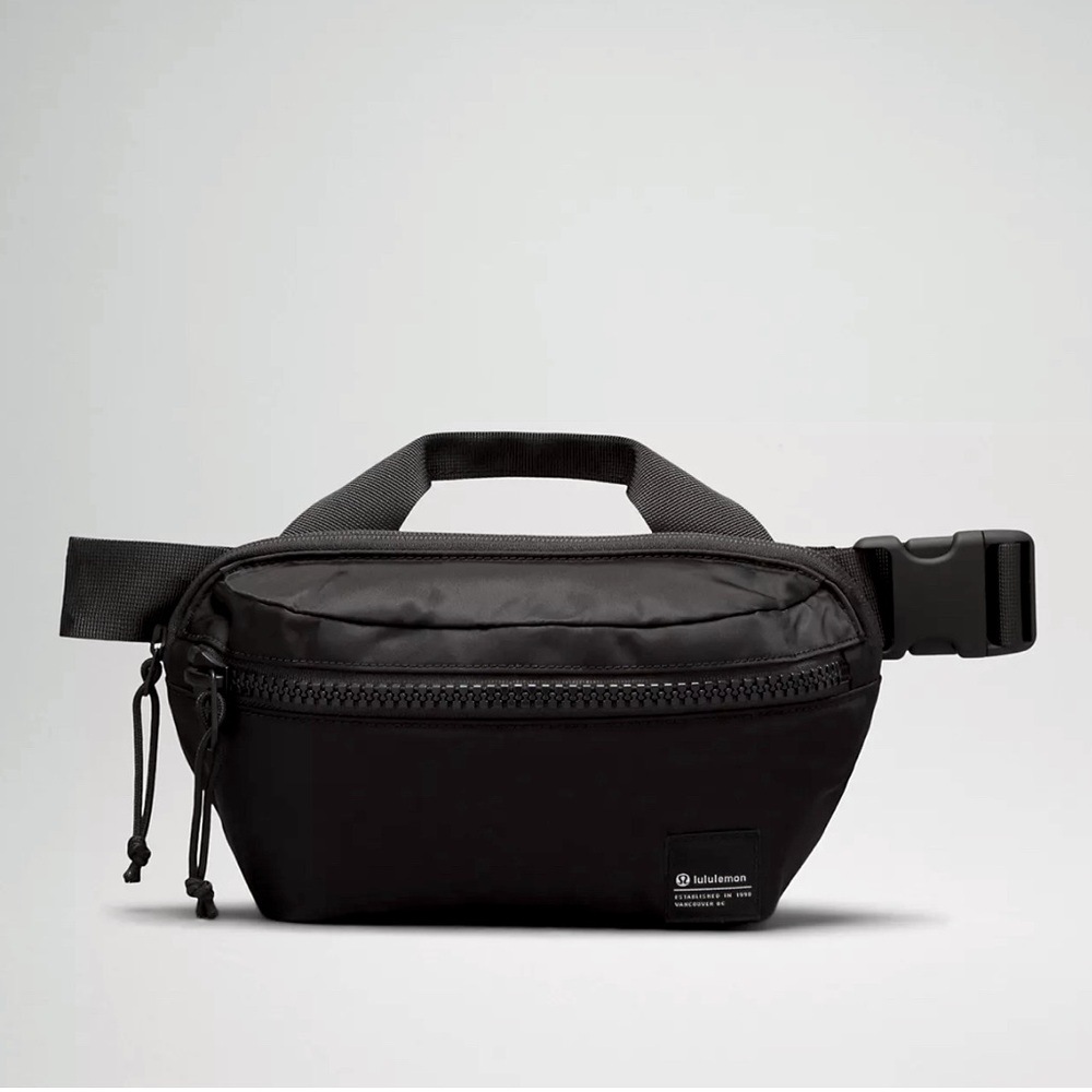 NWT Lululemon All Day Essentials Belt Bag